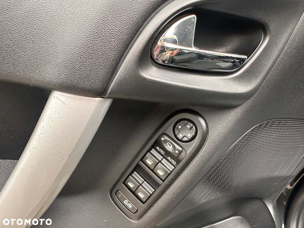 Citroën C3 1.4 VTi Exclusive - 25