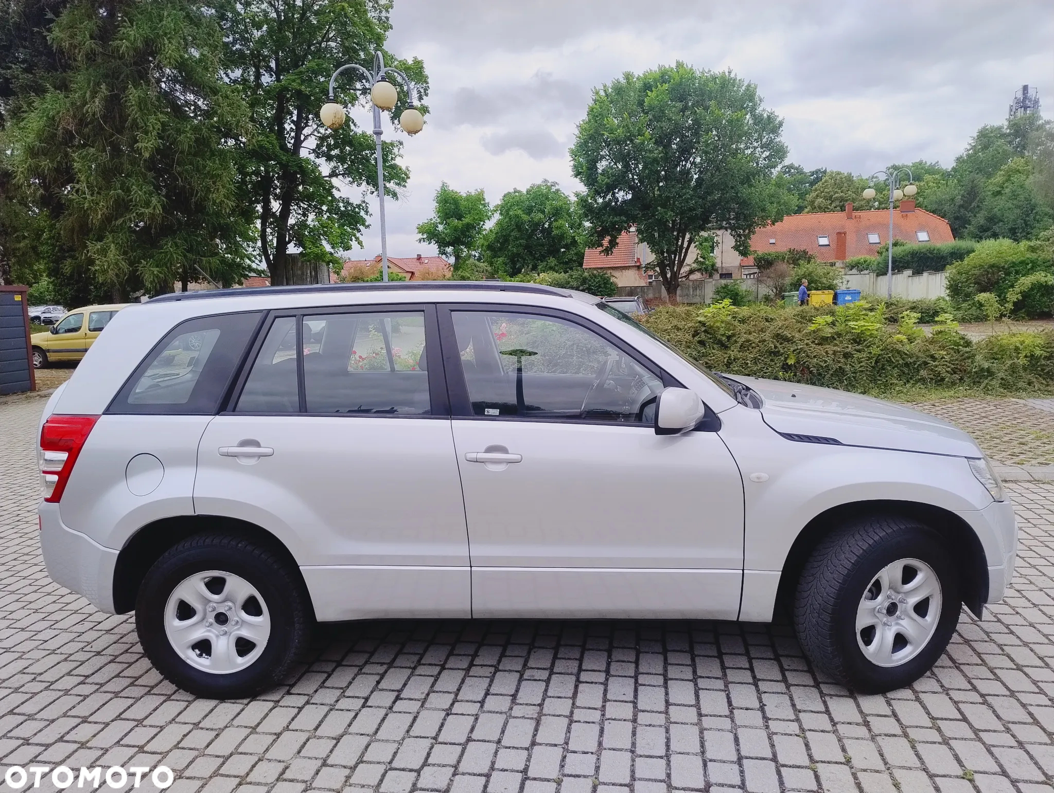 Suzuki Grand Vitara 2.0 Comfort - 2