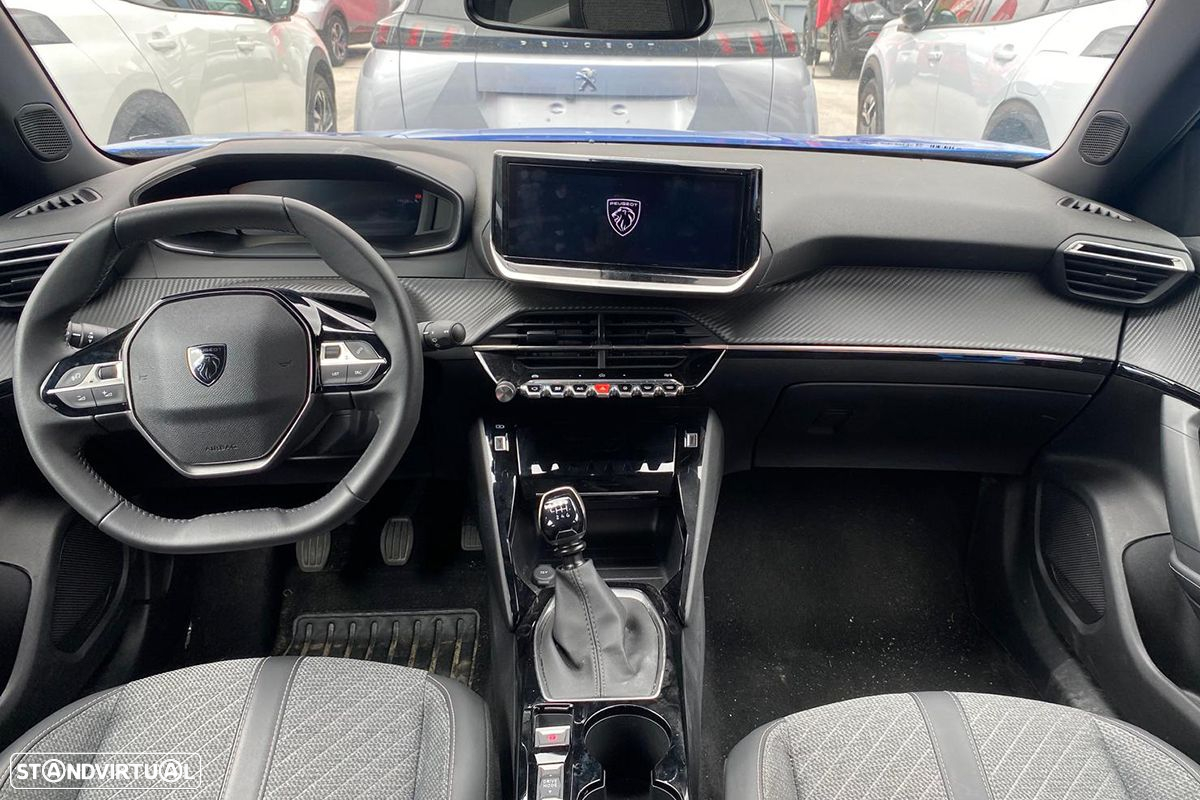 Peugeot 2008 1.2 PureTech Allure - 6