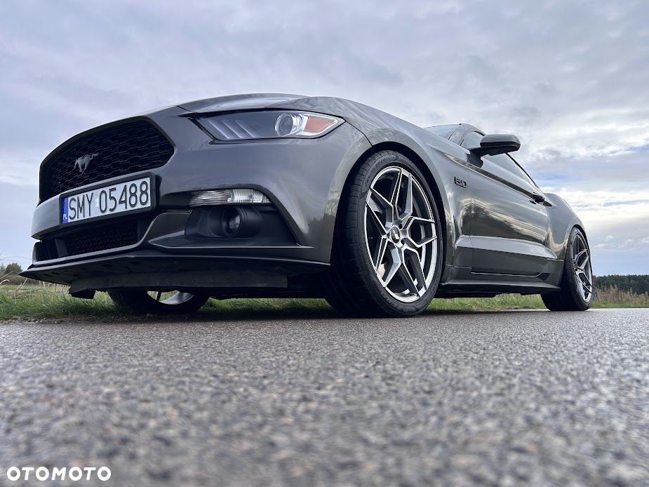 Ford Mustang 5.0 V8 GT - 38