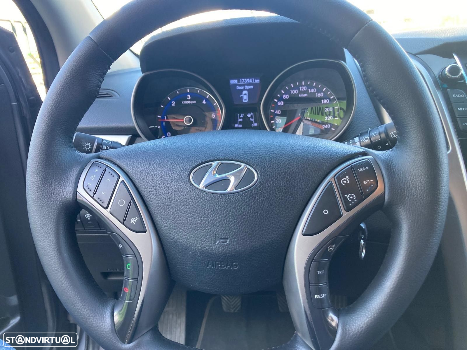 Hyundai i30 1.6 CRDI STyle - 17