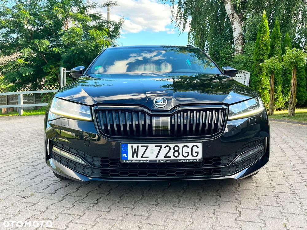 Skoda Superb 2.0 TDI SCR Sportline DSG - 6