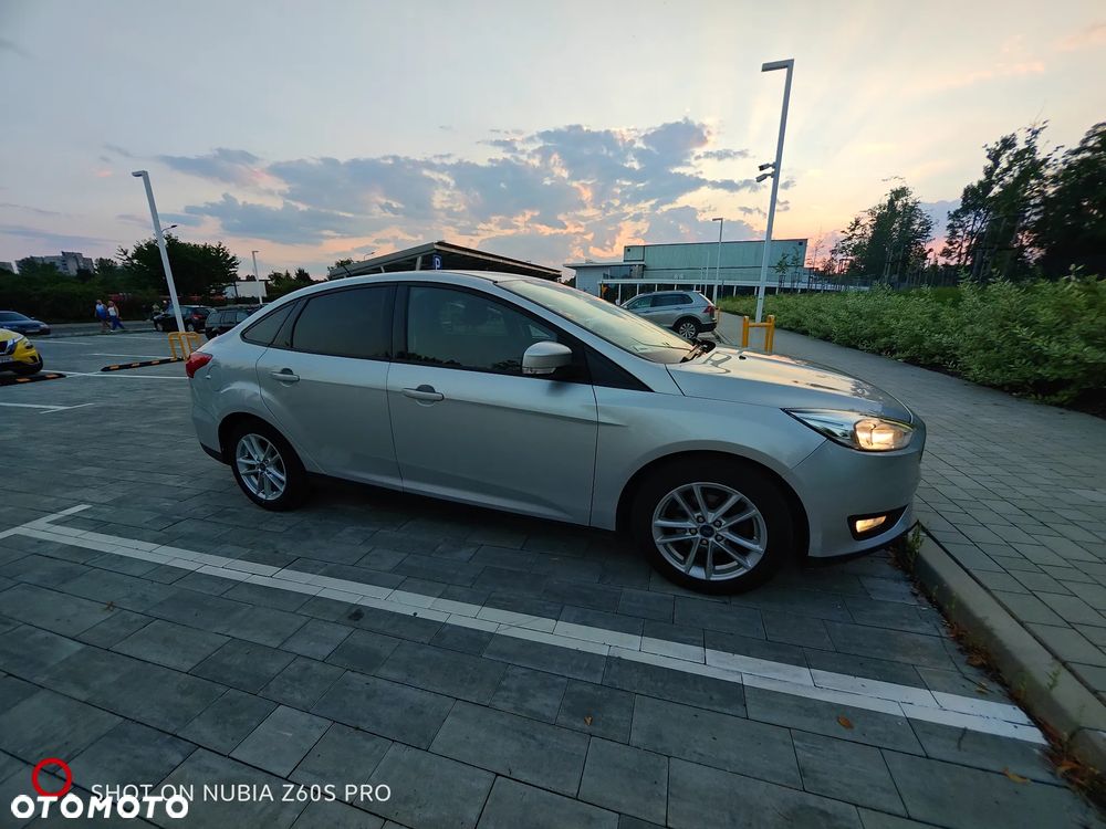 Ford Focus 1.6 SYNC Edition - 7