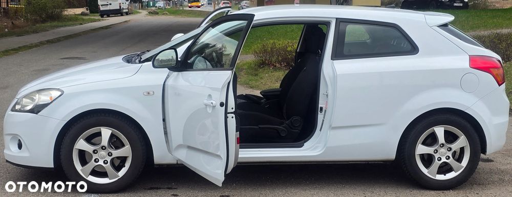 Kia Ceed 1.6 CVVT LX - 12