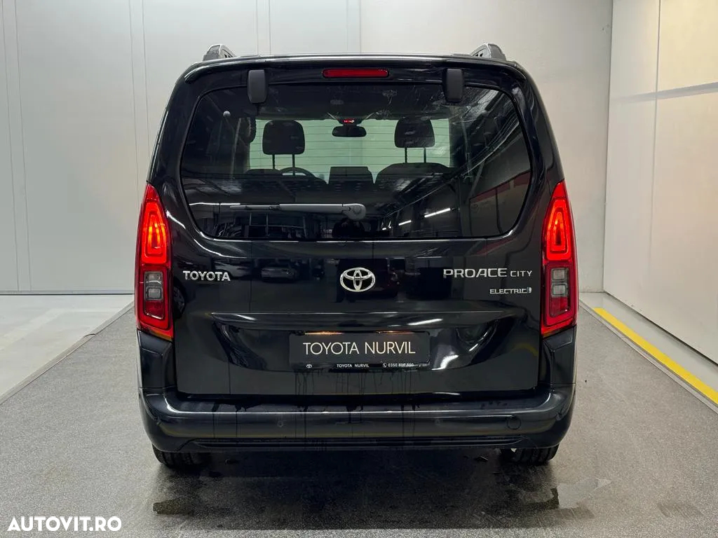 Toyota Proace City Verso 136 CP 50 kWh L2 6+1 Family - 6