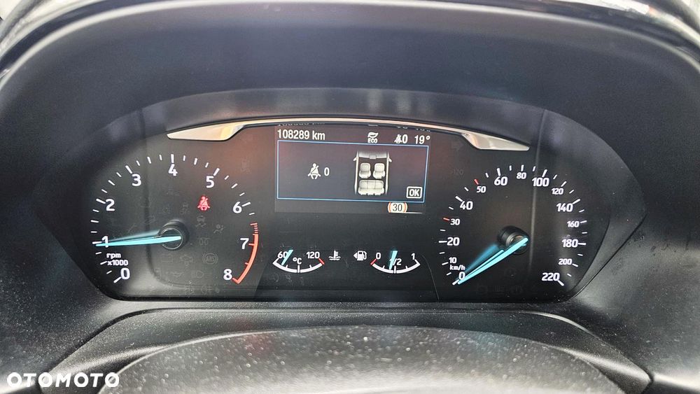 Ford Fiesta 1.0 EcoBoost S&S TITANIUM X - 16