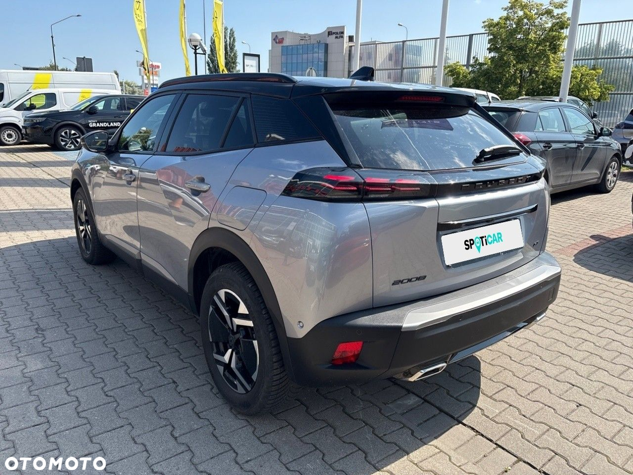 Peugeot 2008 1.2 PureTech GT S&S EAT8 - 7