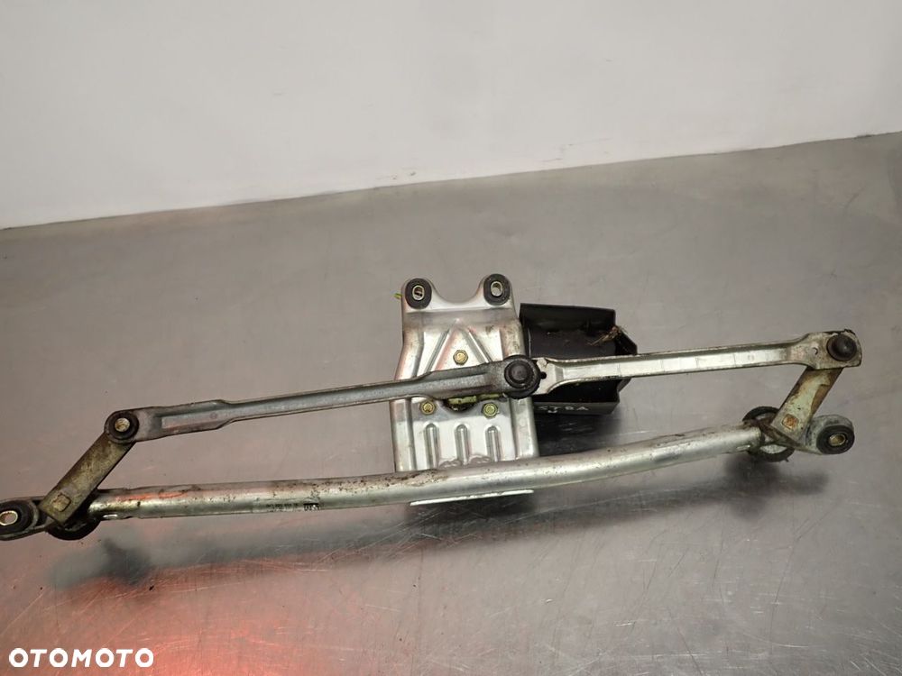MECHANIZM WYCIERACZEK PRZÓD OPEL ASTRA H 058980323 0390241141 - 2