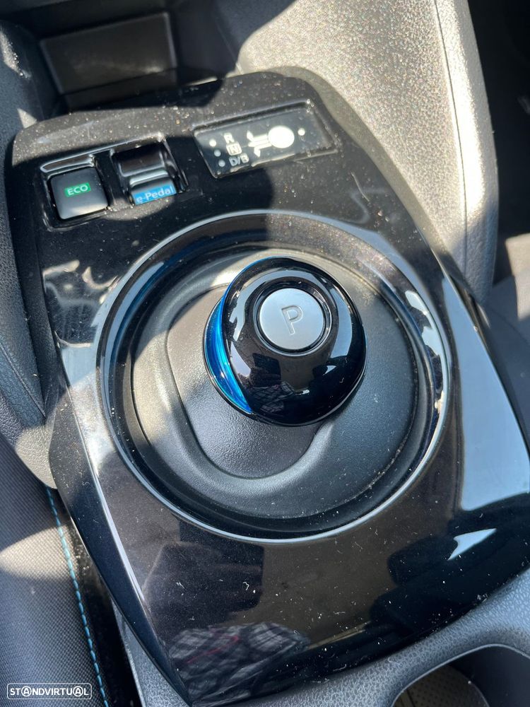 Nissan Leaf 40 kWh Tekna - 18