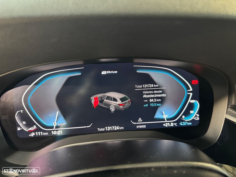 BMW 530 e Pack Desportivo M - 33