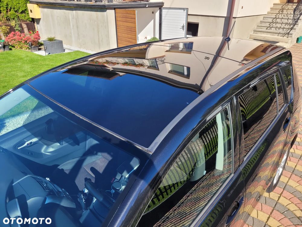 Toyota Verso - 26