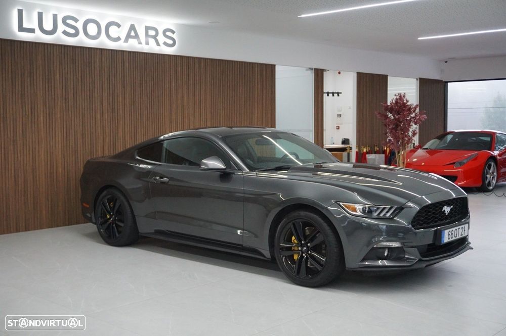 Ford Mustang 2.3i EcoBoost - 27