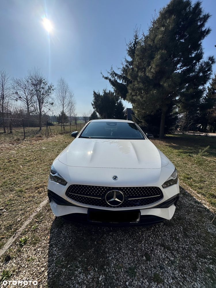 Mercedes-Benz CLA 200 AMG Line 7G-DCT - 1