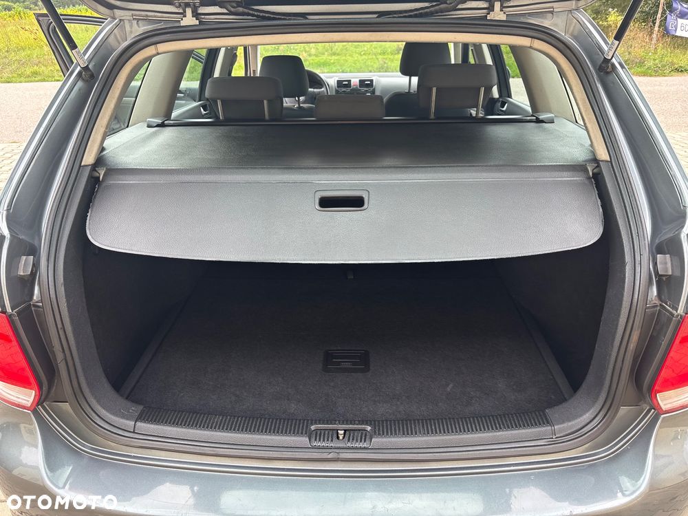 Volkswagen Golf - 13