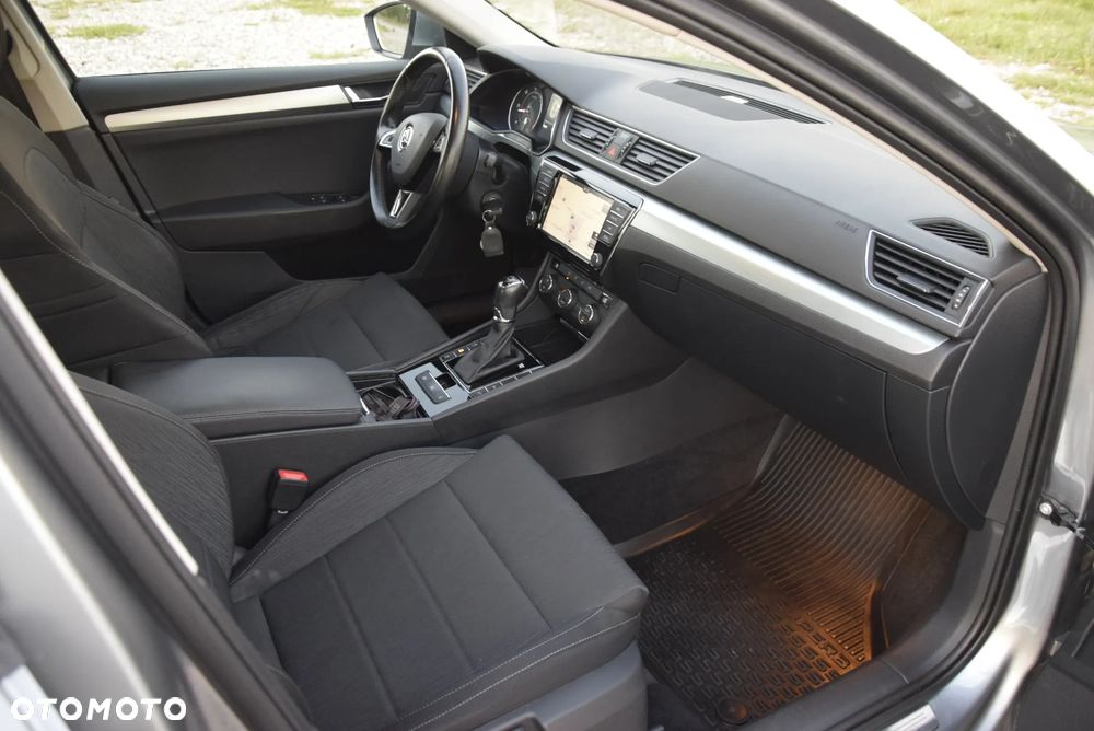 Skoda Superb - 33