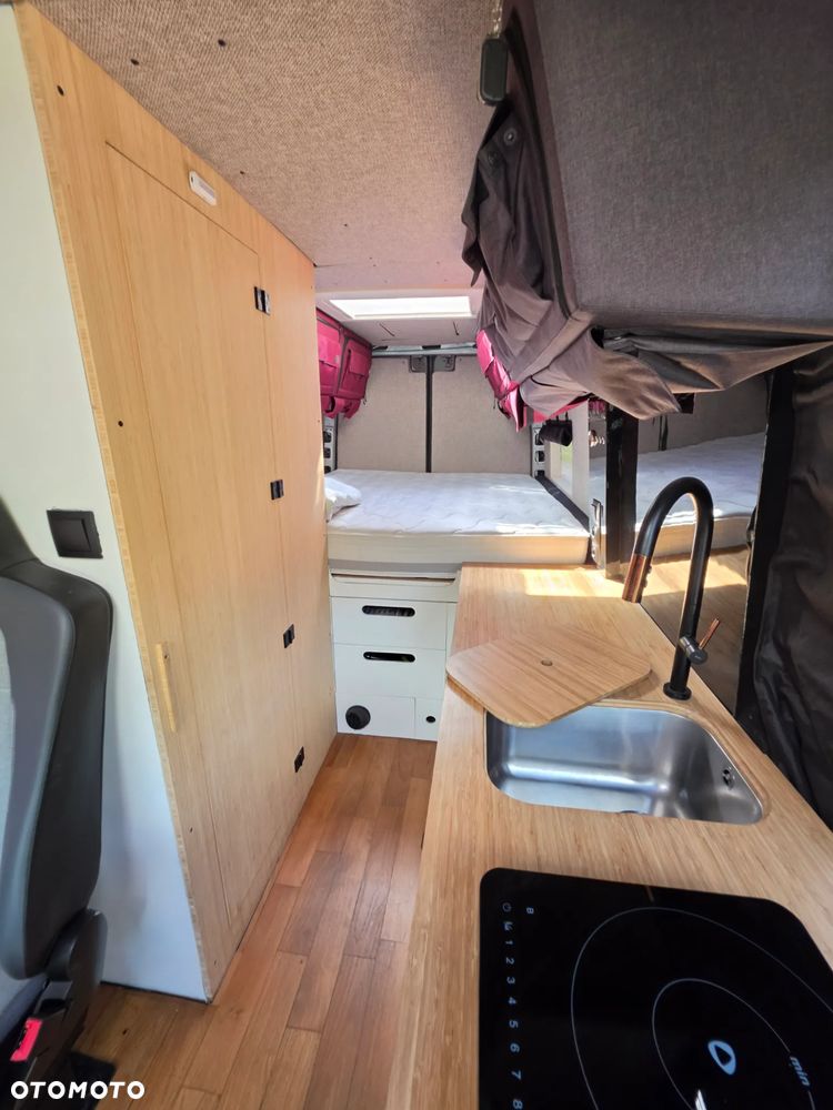 Mercedes-Benz Sprinter 906.211 - 38