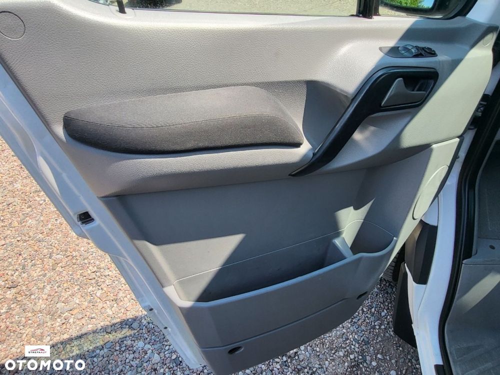 Volkswagen CRAFTER - 20