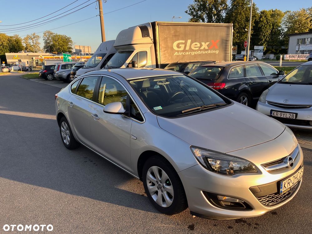 Opel Astra 1.6 Business - 3