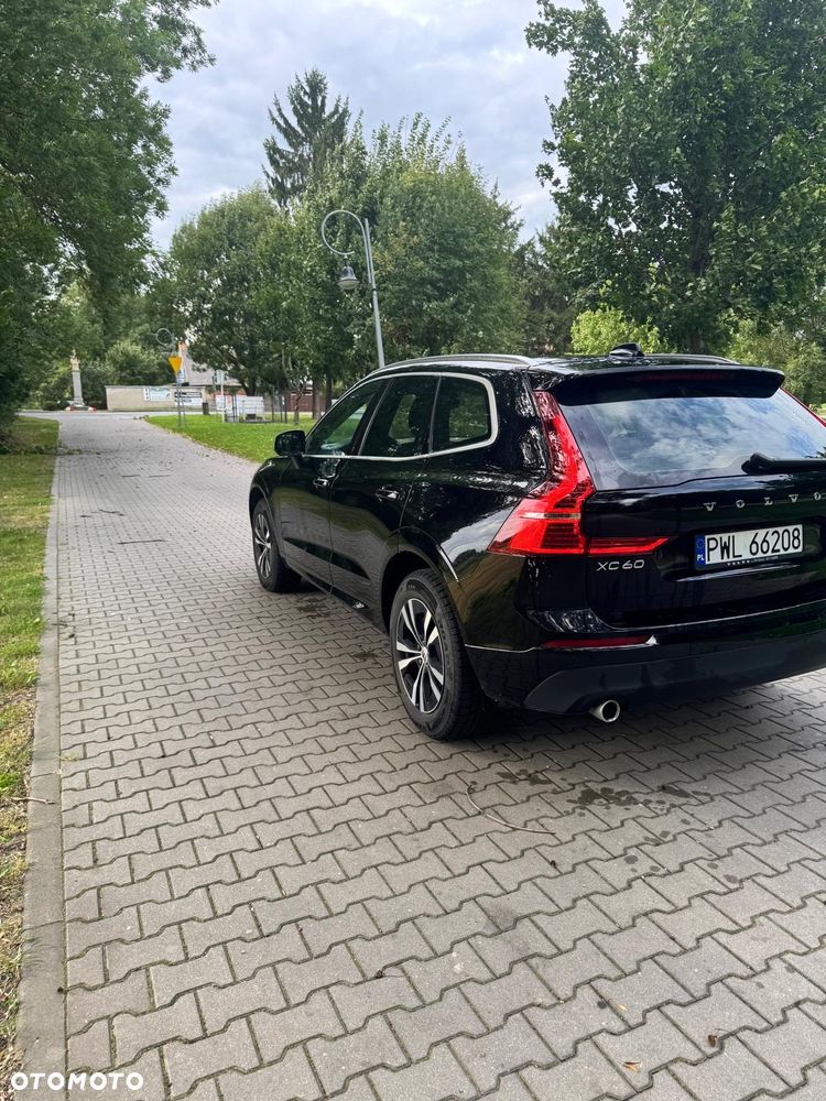 Volvo XC 60 D4 Momentum Pro - 18