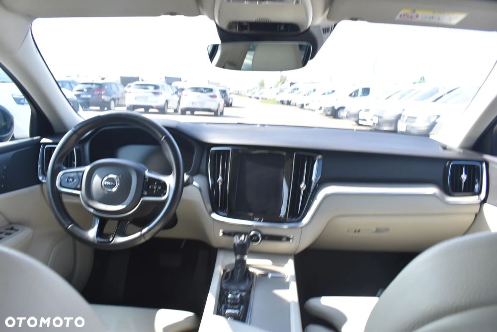 Volvo V60 T4 Inscription - 20