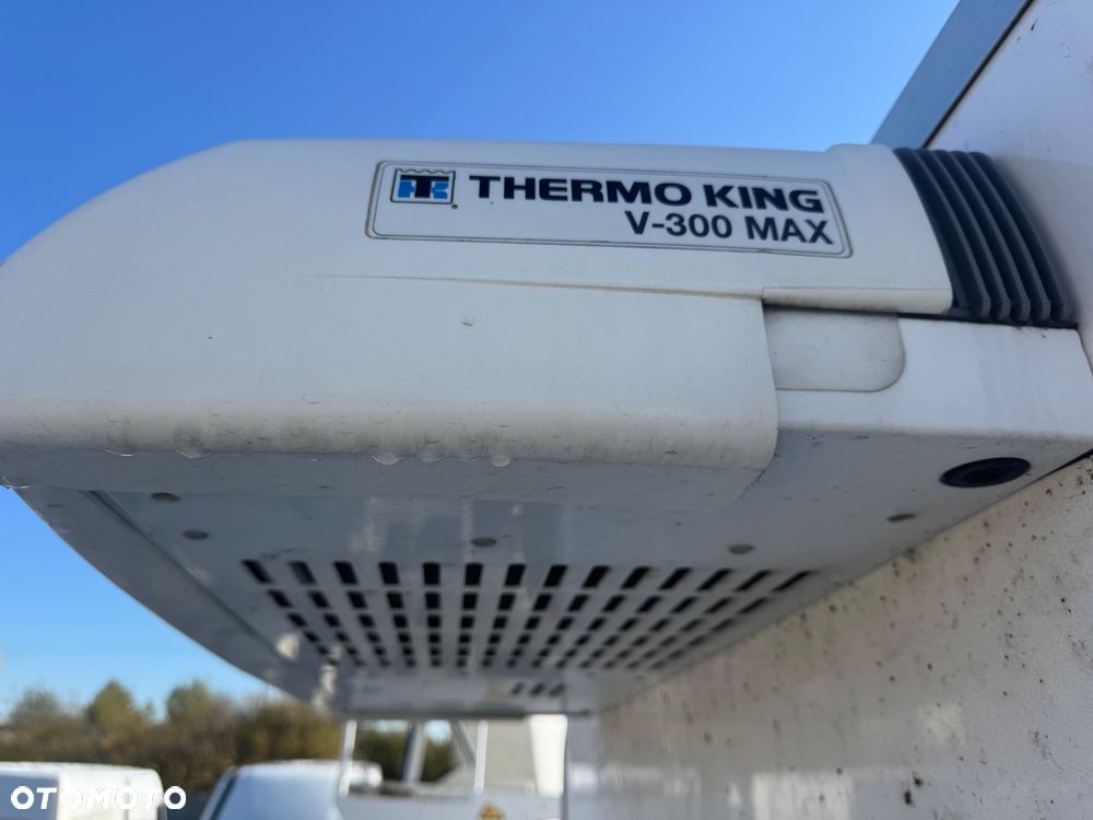 Zabudowa chłodnia mroźnia 24r z agregatem 374/190 cm 86rama - 6