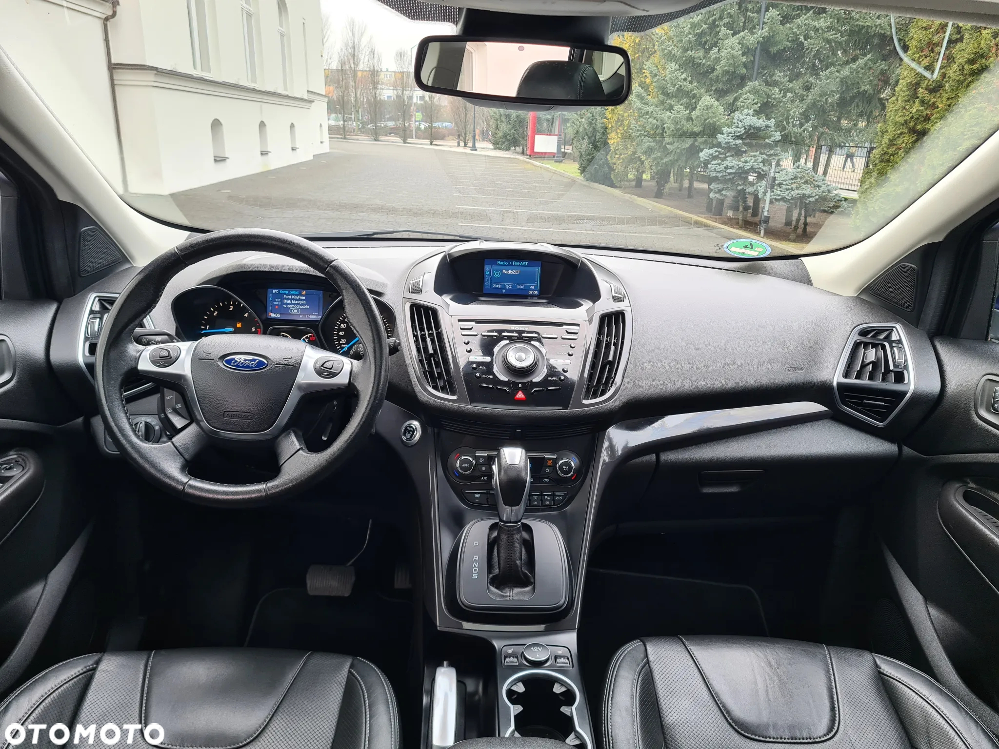 Ford Kuga 2.0 TDCi AWD ST-Line - 23