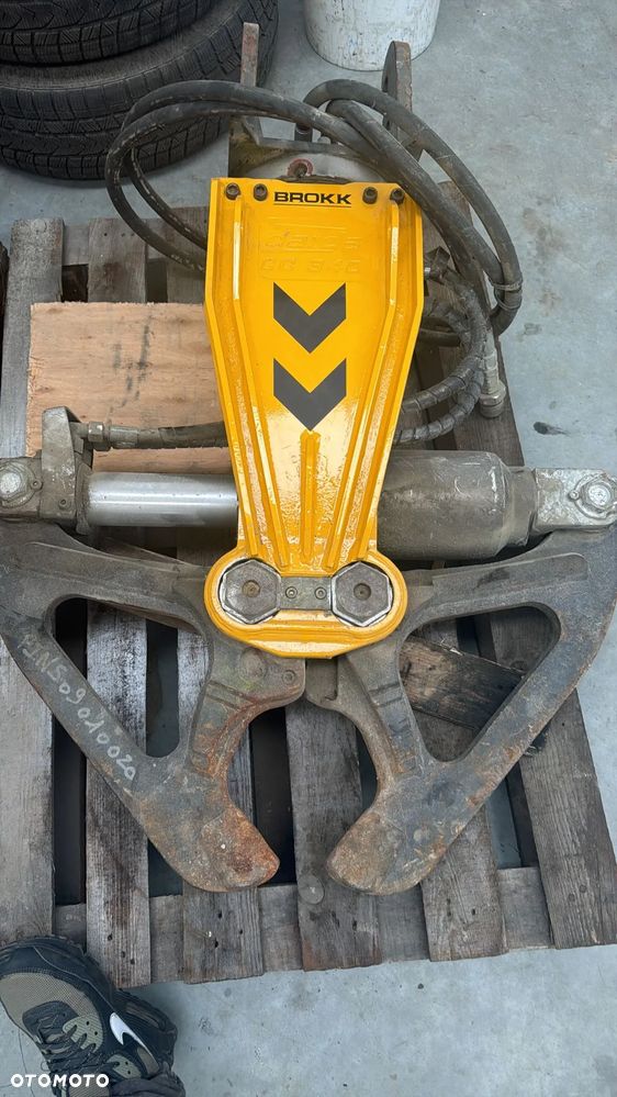 Inny Brokk 170 - 3