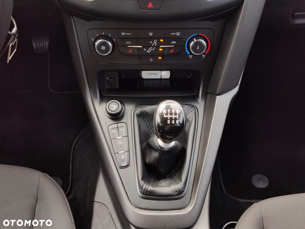 Ford Focus 1.0 EcoBoost Trend Edition Business - 12