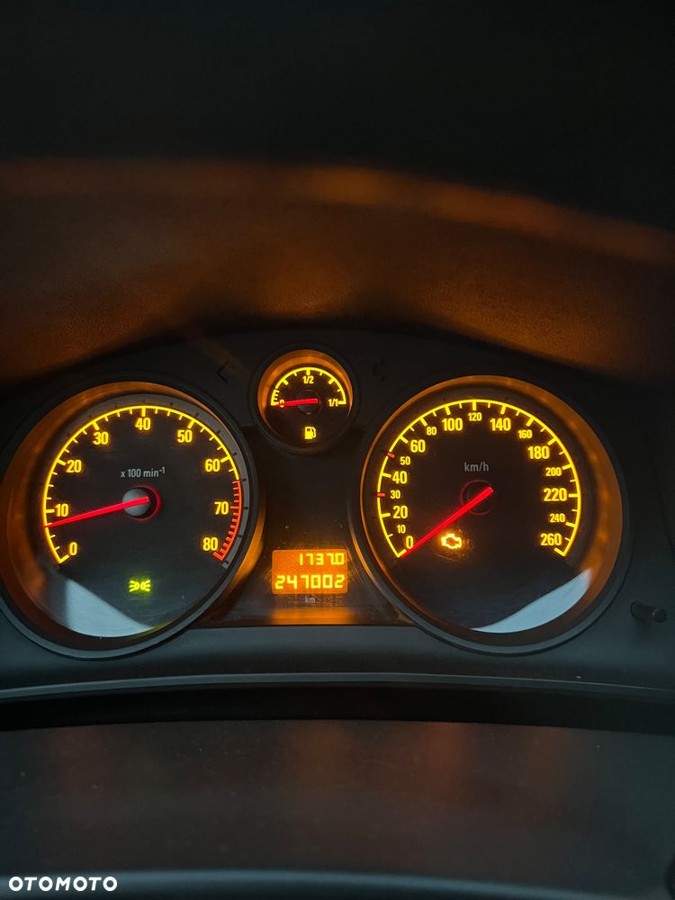 Opel Astra 1.4 - 13