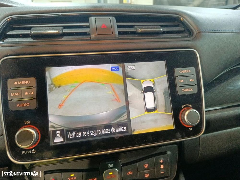 Nissan Leaf N-Connecta - 9