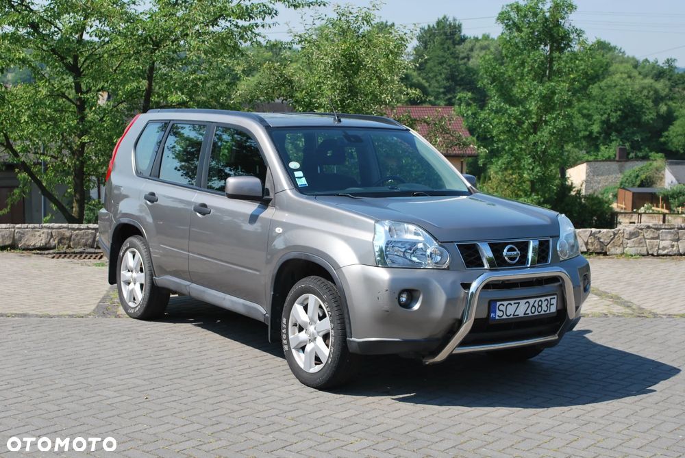 Nissan X-Trail 2.0 dCi 4x4 DPF LE - 32