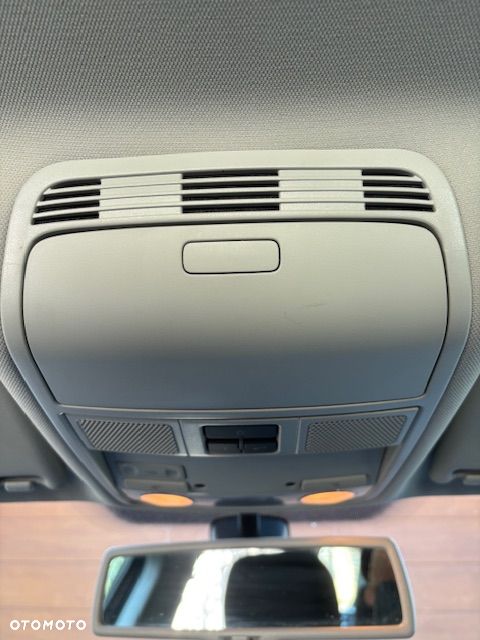 Volkswagen Passat 1.8 TSI Comfortline - 13