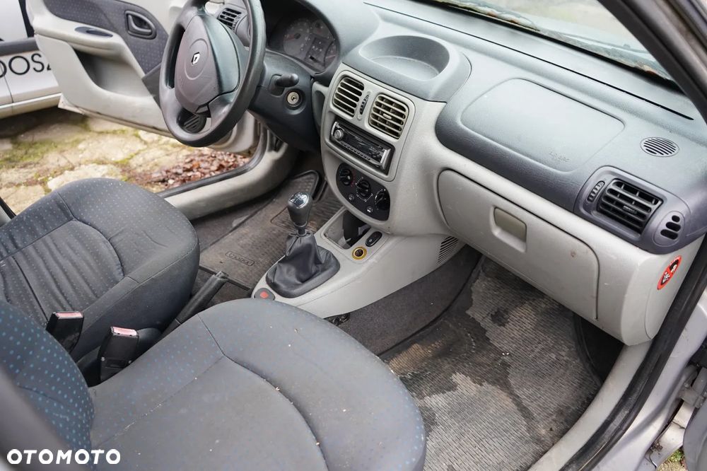 Renault Thalia 1.4 16V Expression - 9