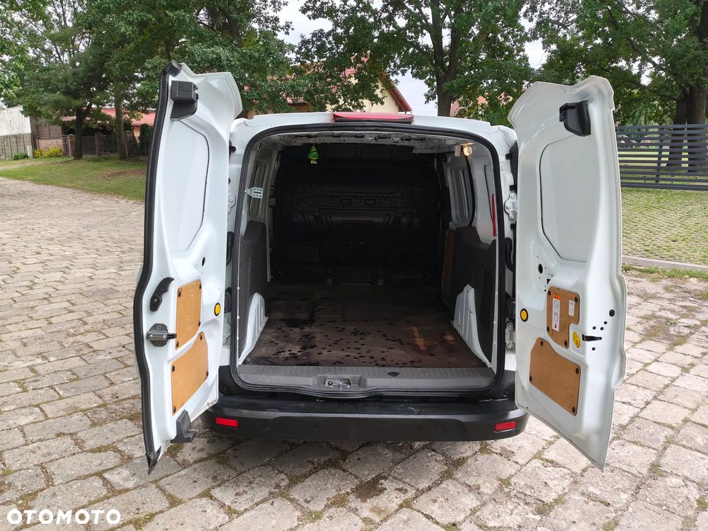 Ford Transit Connect - 12