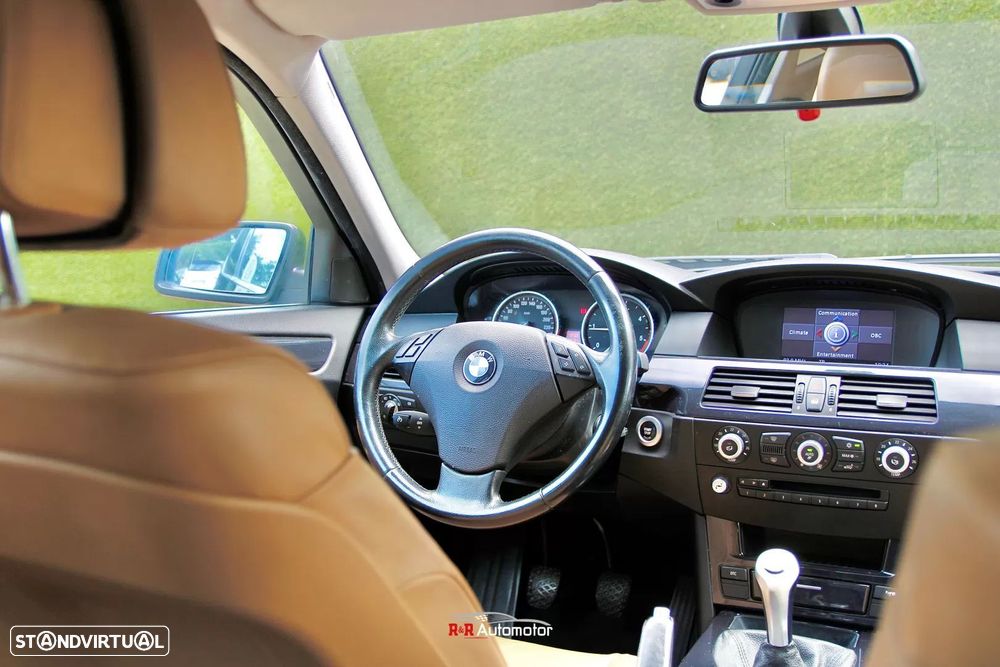 BMW 520 d Executive - 13