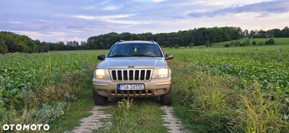 Jeep Grand Cherokee 4.7 Limited - 23