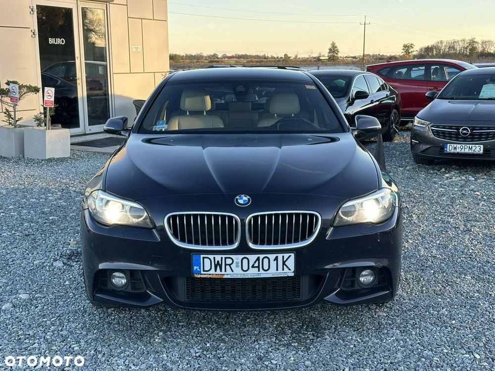 BMW Seria 5 528i xDrive - 2