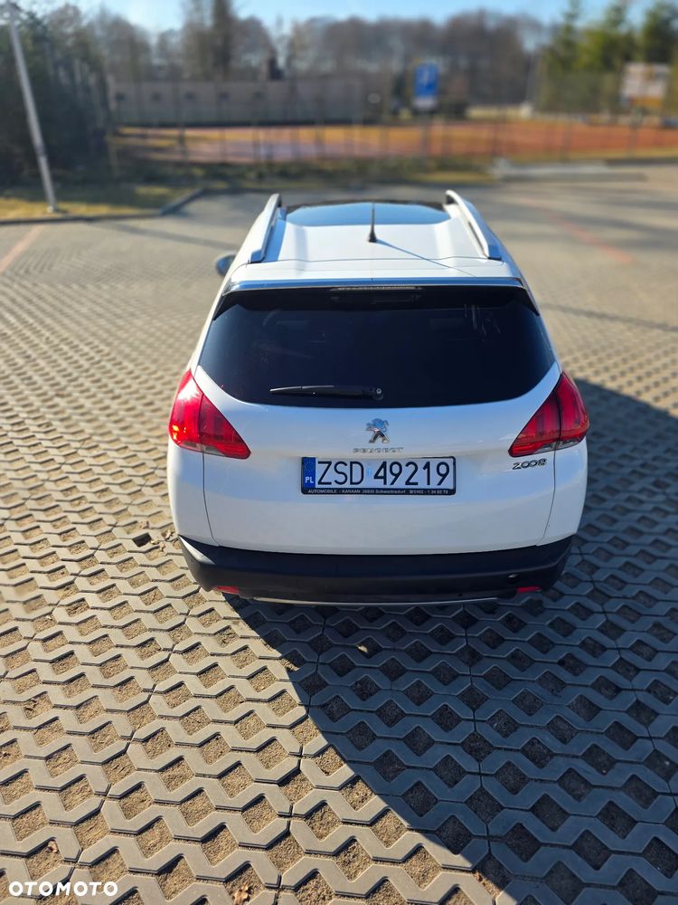 Peugeot 2008 PureTech 82 Style - 11