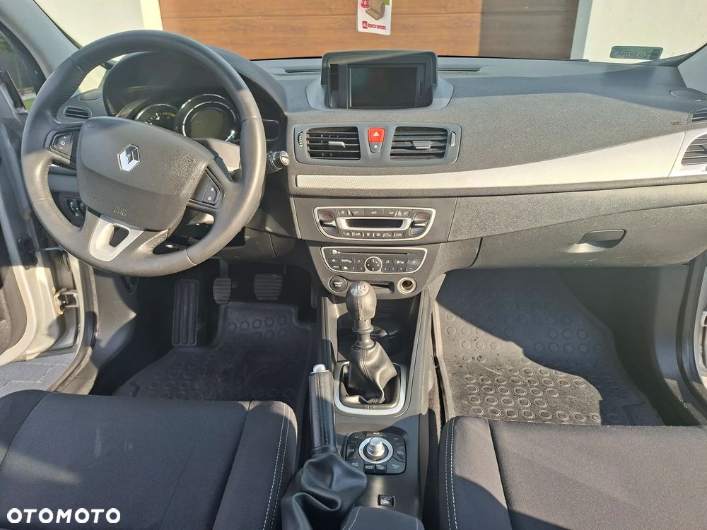 Renault Megane 1.5 dCi Dynamique - 6