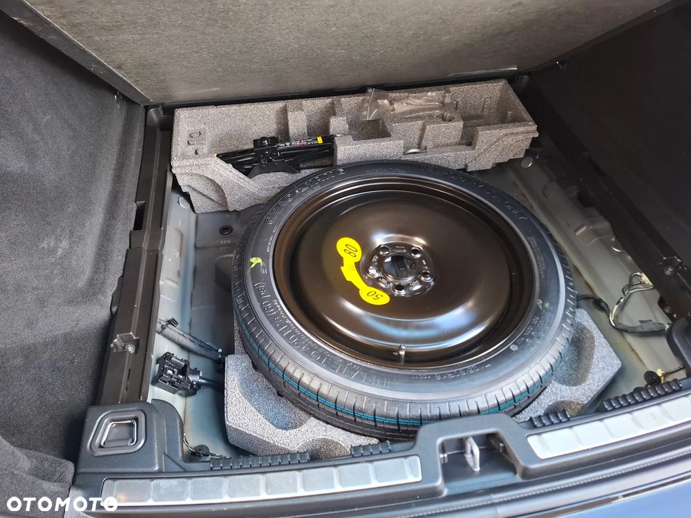 Volvo XC 60 D4 Momentum - 34