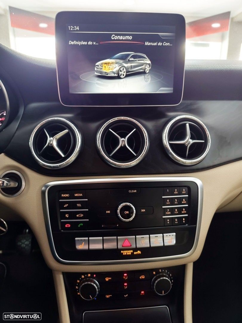 Mercedes-Benz CLA 200 d Shooting Brake Urban - 27