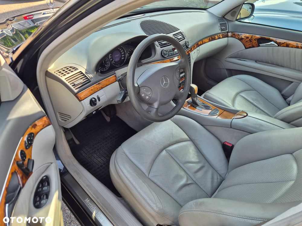 Mercedes-Benz Klasa E 320 Elegance - 5
