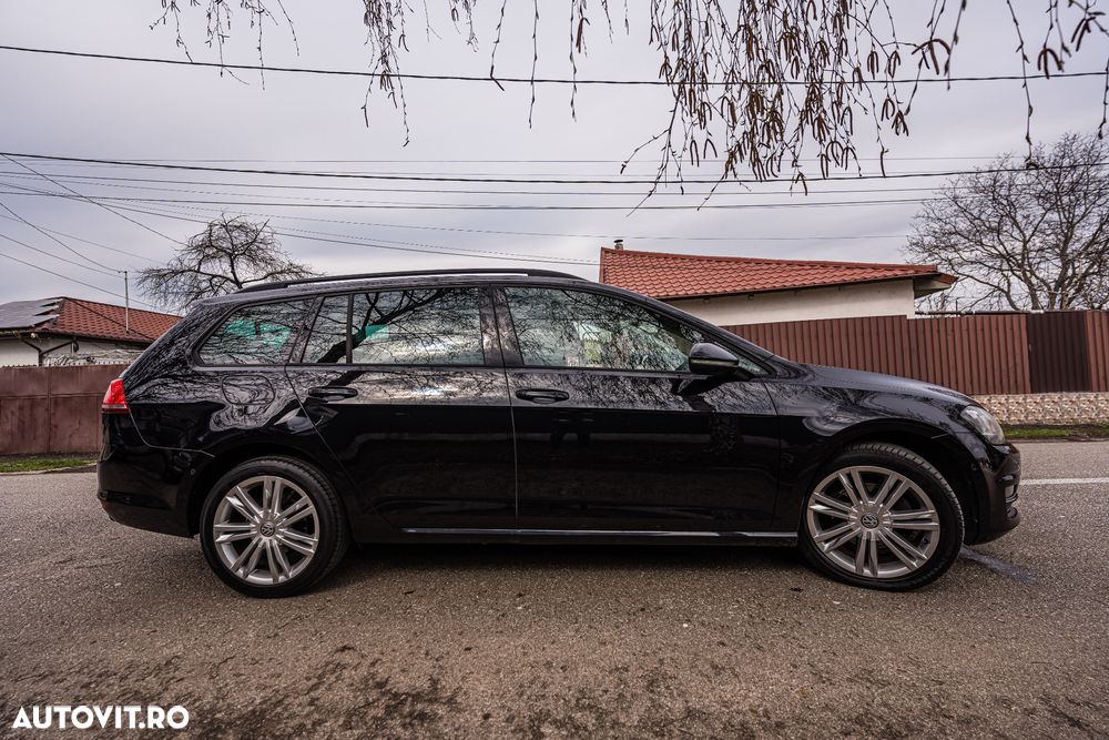 Volkswagen Golf 1.6 TDI BlueMotion Technology DSG Lounge - 4