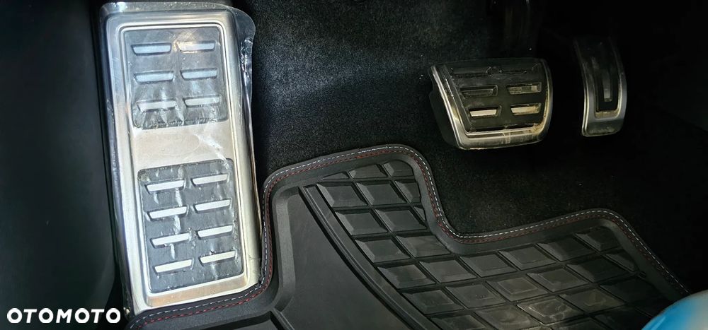 Cupra Formentor 1.5 eTSI mHEV DSG - 13