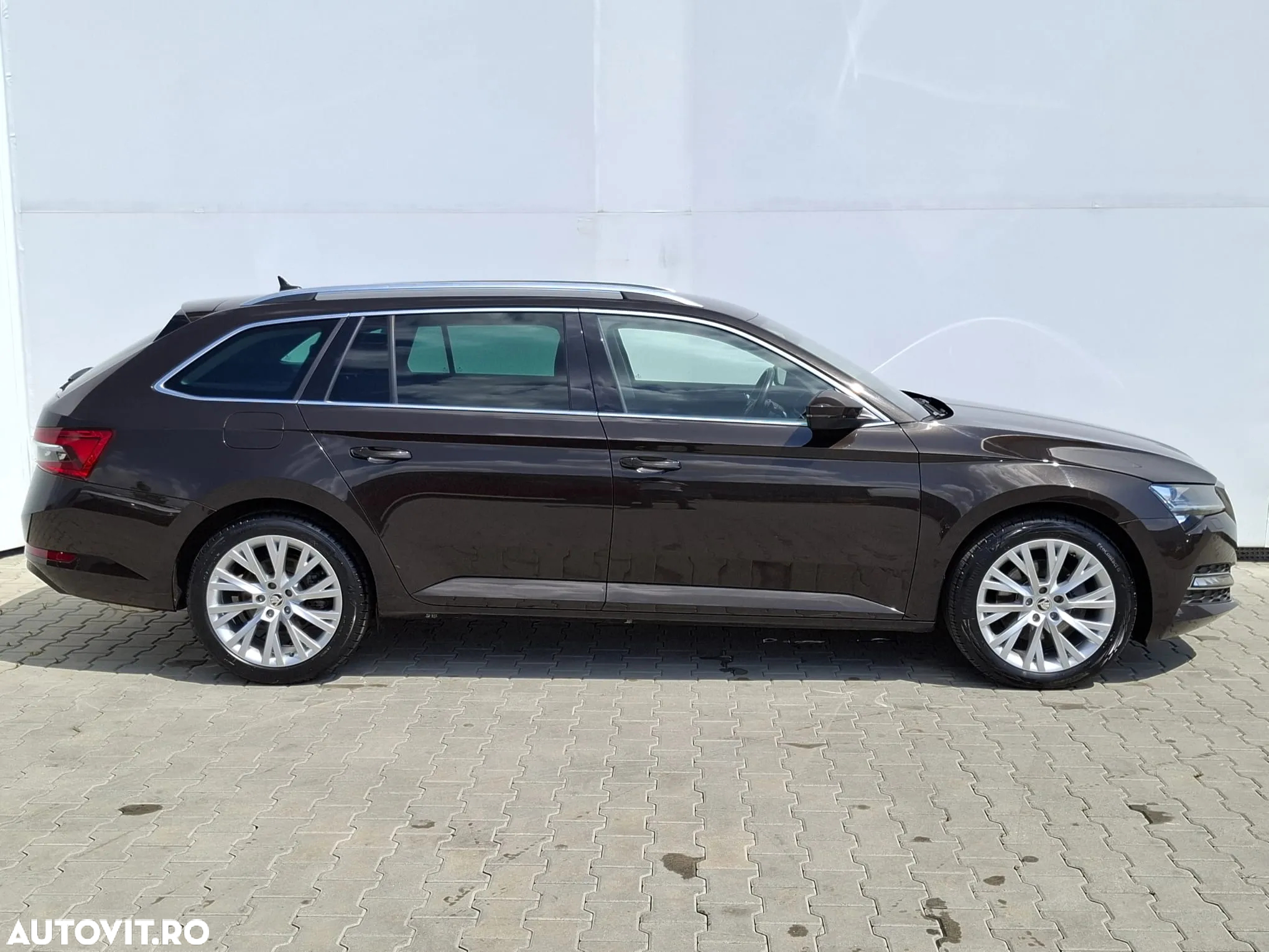 Skoda Superb 2.0 TSI DSG Style - 21