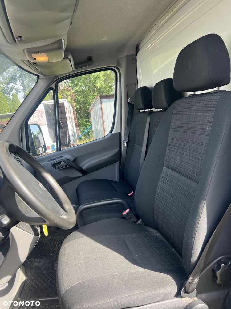Mercedes-Benz Sprinter - 6