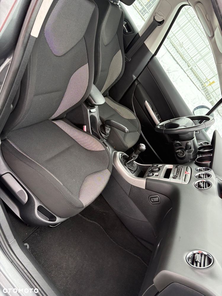 Peugeot 308 HDi FAP 90 Tendance - 22