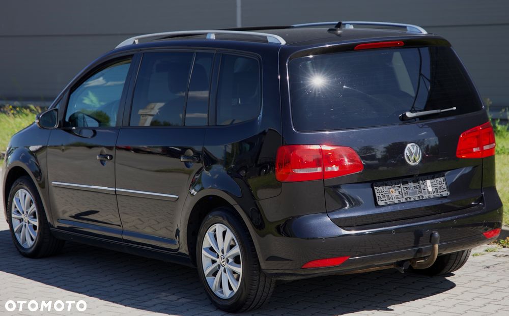 Volkswagen Touran 2.0 TDI DPF Highline DSG - 18