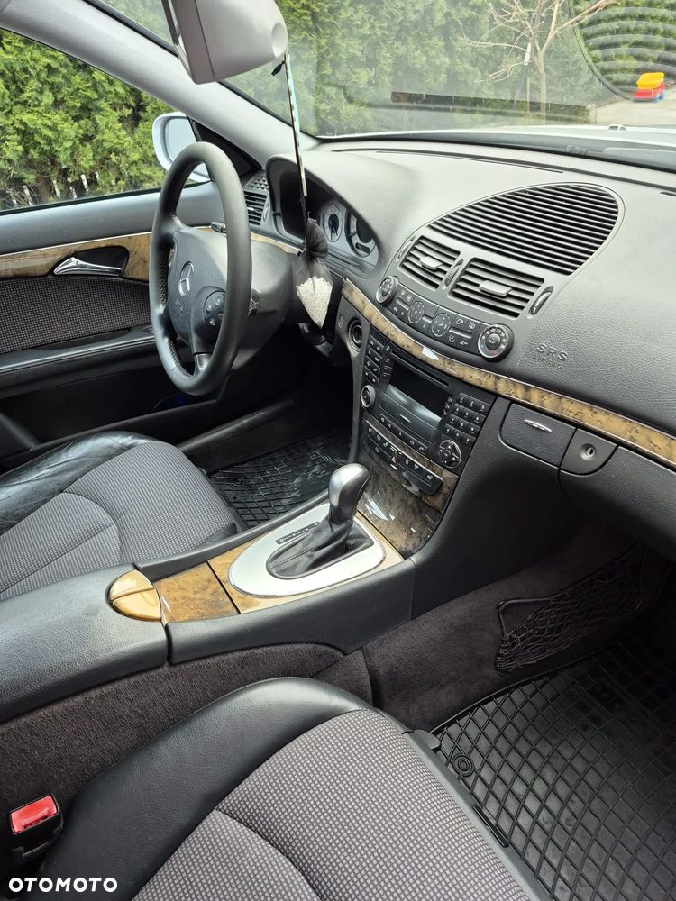 Mercedes-Benz Klasa E - 3