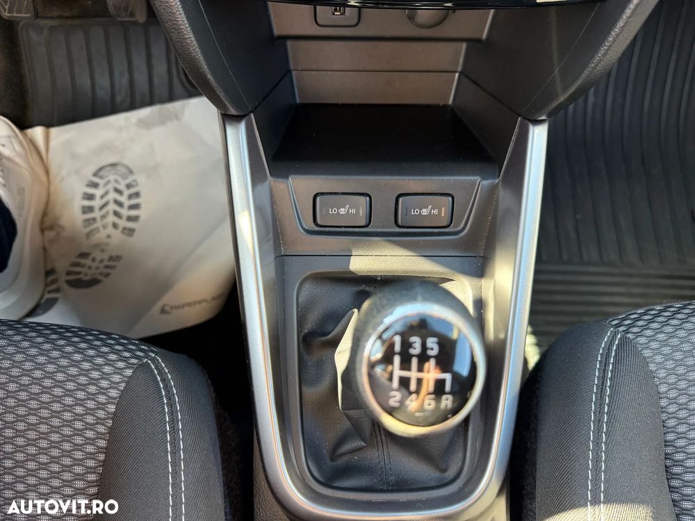 Suzuki Vitara 1.4 Boosterjet MHEV Passion - 19